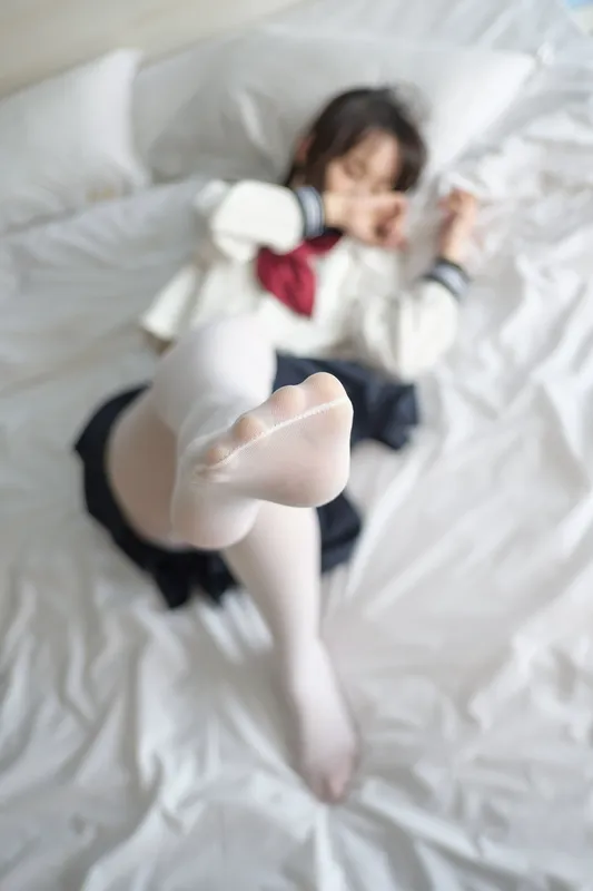森萝财团 [BETA-017] JK白丝美足 [83P] - 森萝财团